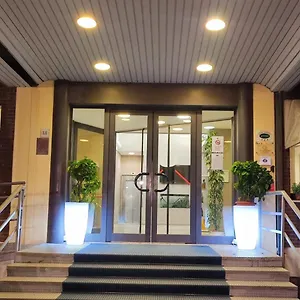 Touring Hotel